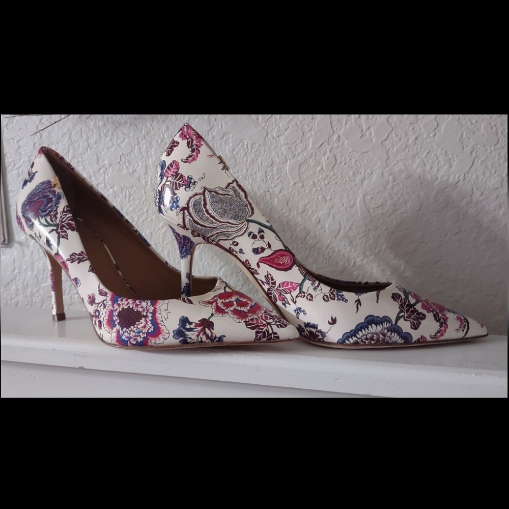 Tori Burch Elana Heel. Nearly New! Never worn. - Picture 2 of 11